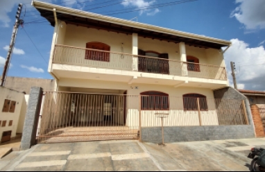 Casa para locação em Avaré